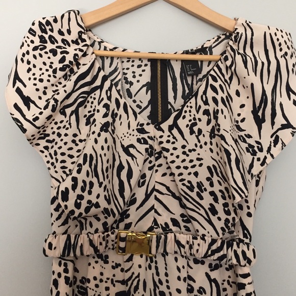 🍍Bundle 3 for 10🍍  H&M animal print dress - Picture 2 of 4